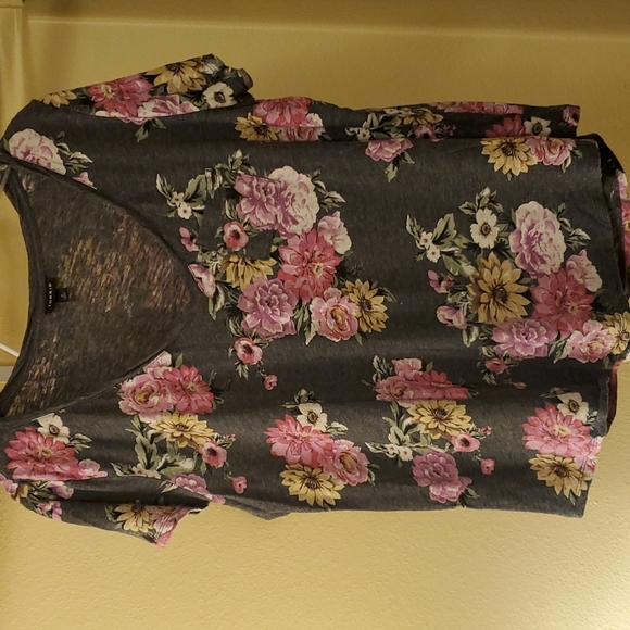 torrid Tops - Torrid (Torrid sz 0)